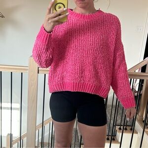 Women's Hot Pink Chunky Crewneck Sweater